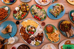 3-el_chico_hero_550x440